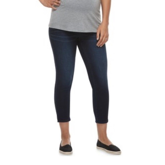 Maternity a:glow Full Belly Panel Capri Jeans - Picture 2 of 5